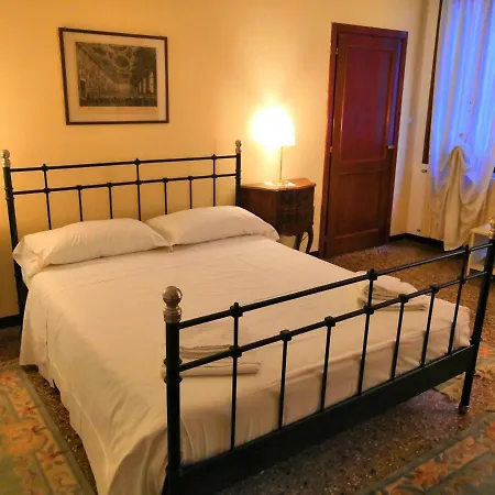 Appartamento Ruga Giuffa-2